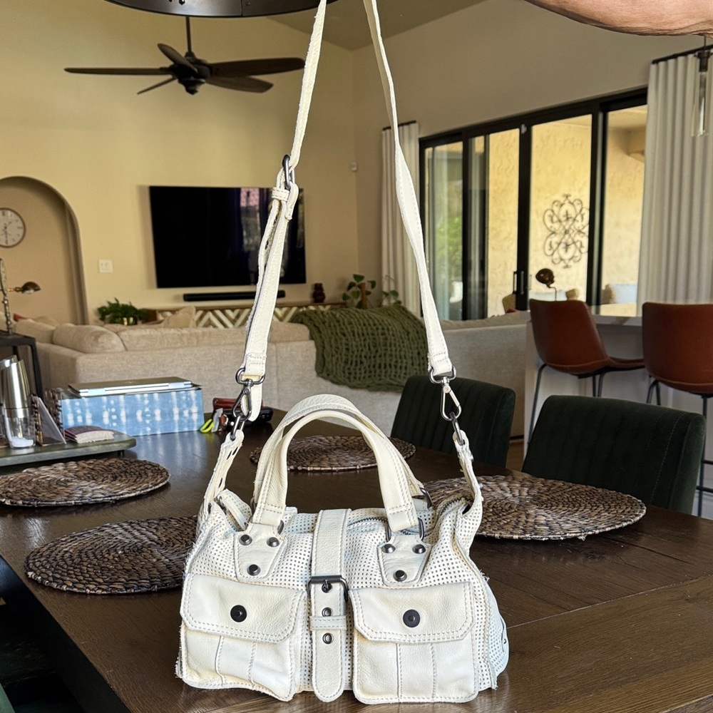 Linea Pelle Cream Satchel Bag - Picture 3 of 10